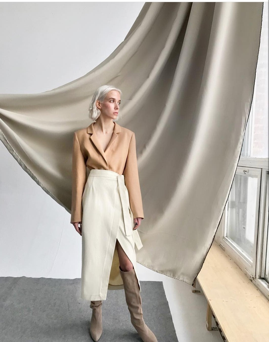 Padded skirt long skirt